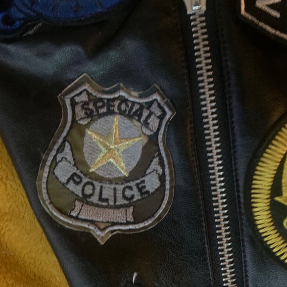 Jacket 💙 - Picture 4 of 6